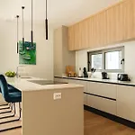 Elysium - Designer With Ocean View, Heated Pool, Jacuzzi & Sauna Villa