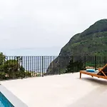Elysium - Designer With Ocean View, Heated Pool, Jacuzzi & Sauna Villa São Vicente