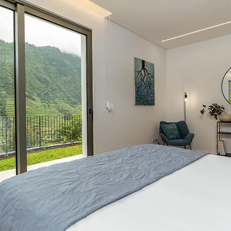 Elysium - Designer With Ocean View, Heated Pool, Jacuzzi & Sauna * São Vicente