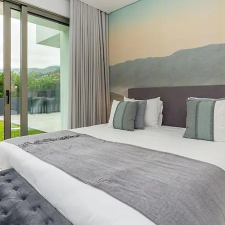 Willa Elysium - Designer With Ocean View, Heated Pool, Jacuzzi & Sauna