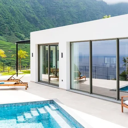 فيلة Elysium - Designer With Ocean View, Heated Pool, Jacuzzi & Sauna São Vicente