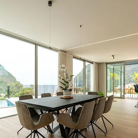 Elysium - Designer With Ocean View, Heated Pool, Jacuzzi & Sauna 别墅 São Vicente