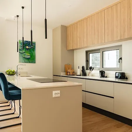 Elysium - Designer With Ocean View, Heated Pool, Jacuzzi & Sauna Willa