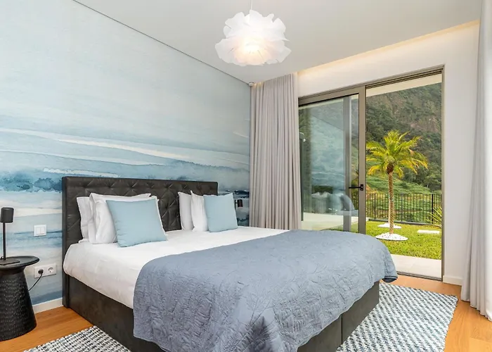 Elysium - Designer With Ocean View, Heated Pool, Jacuzzi & Sauna 빌라 *