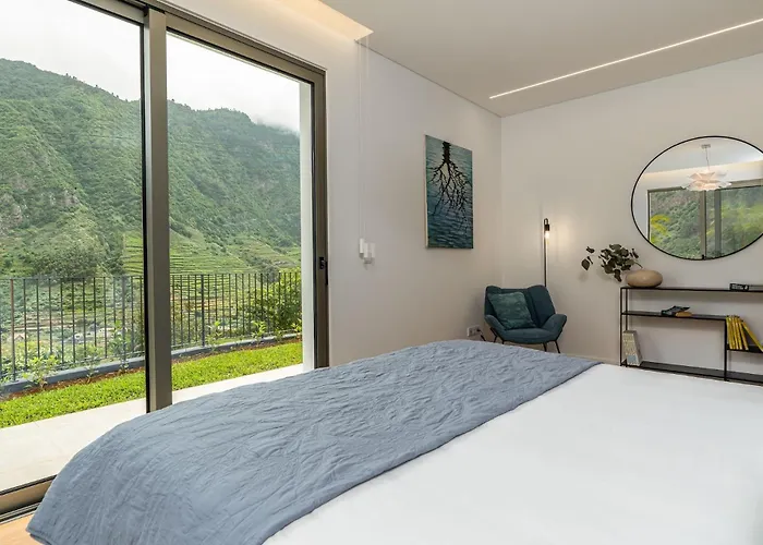 Elysium - Designer With Ocean View, Heated Pool, Jacuzzi & Sauna * Сан-Висенти