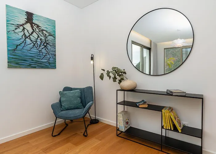 Вилла Elysium - Designer With Ocean View, Heated Pool, Jacuzzi & Sauna