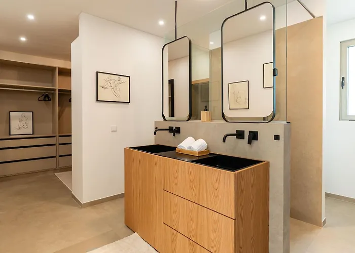 Elysium - Designer With Ocean View, Heated Pool, Jacuzzi & Sauna 빌라 São Vicente