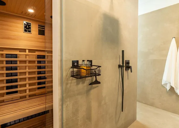 Elysium - Designer With Ocean View, Heated Pool, Jacuzzi & Sauna São Vicente