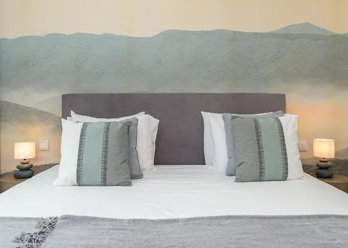 Вилла Elysium - Designer With Ocean View, Heated Pool, Jacuzzi & Sauna