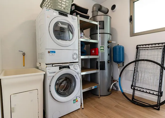 빌라 Elysium - Designer With Ocean View, Heated Pool, Jacuzzi & Sauna