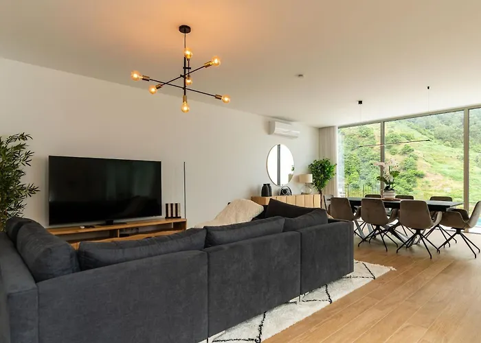 빌라 Elysium - Designer With Ocean View, Heated Pool, Jacuzzi & Sauna