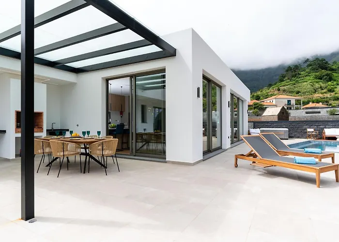 빌라 Elysium - Designer With Ocean View, Heated Pool, Jacuzzi & Sauna São Vicente